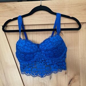 PINK Victoria's Secret Vibrant Blue Lace Push Up Bra